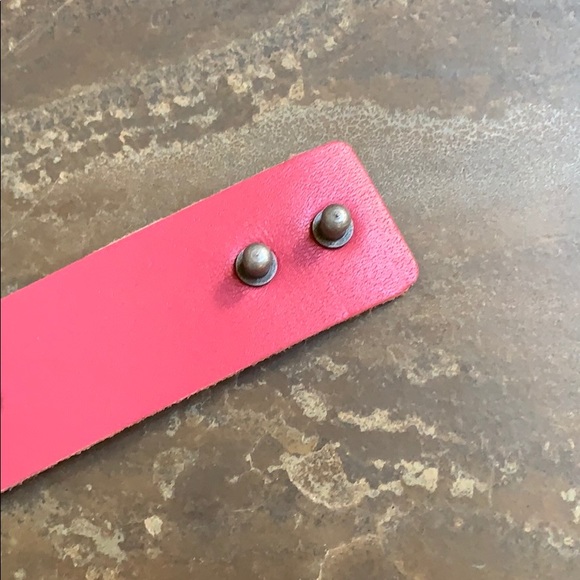 NWT Pink “Strength” Adjustable Cuff Bracelet - Picture 6 of 9